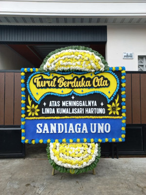 Papan Bunga Duka di Hoya